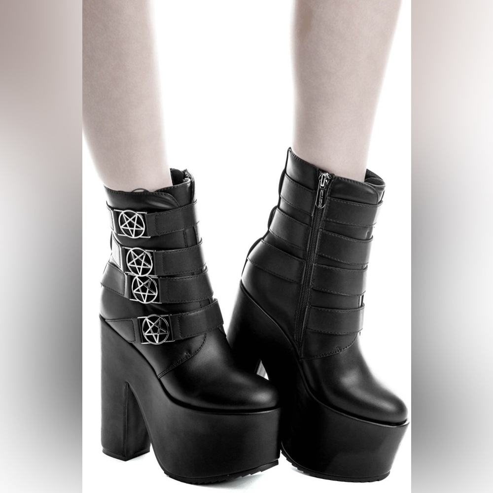 KILLSTAR Nancy Platform Boots / Heels in Black US 7